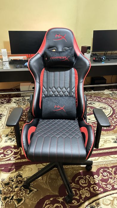 O'yin Kreslosi HyperX Blast core 200kg velyur yostiqchali