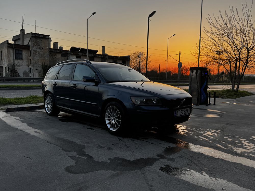 Volvo v50 2.0D 136hp