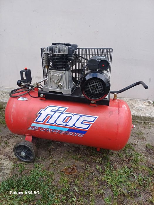 Compresor aer profesional fiacAB100 410MC