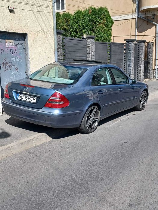 Vind mercedes E klass