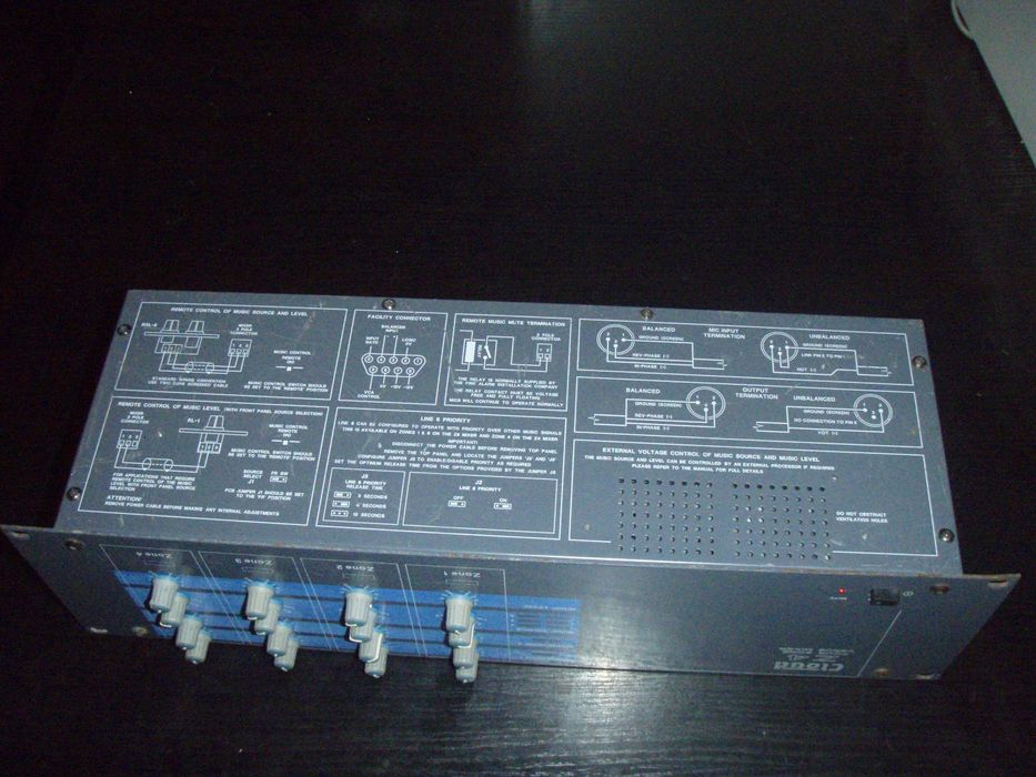 Mixer zone Cloud Z4 Venue Mixer