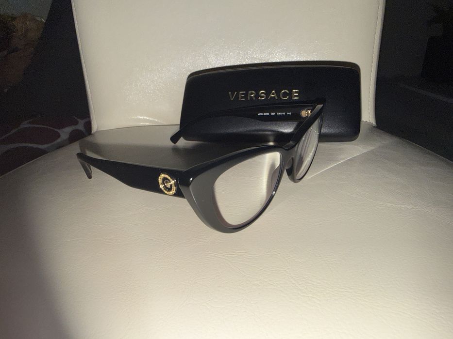 Ochelarii de vedere Versace