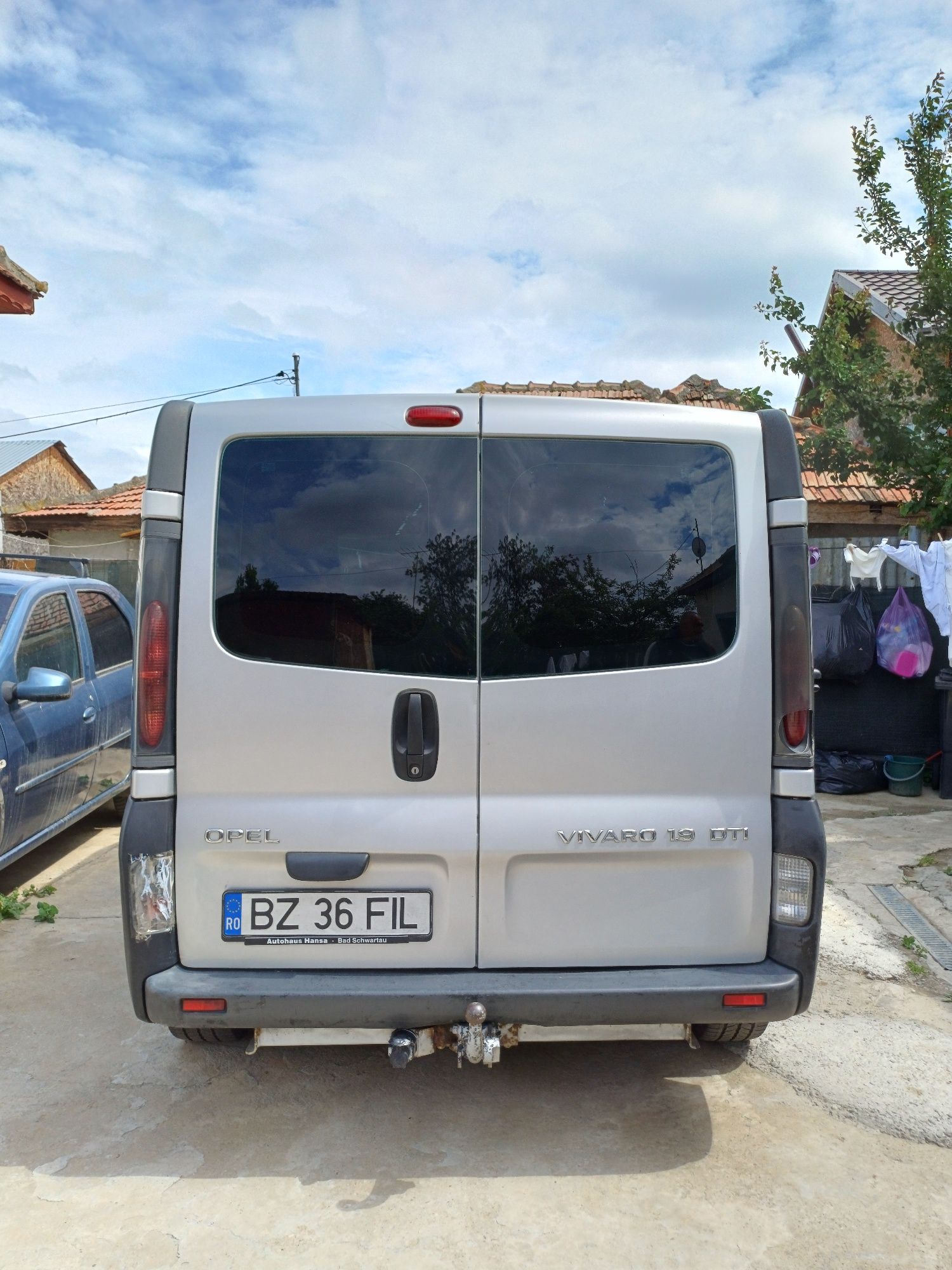 Opel vivaro 1.9 dti 2003