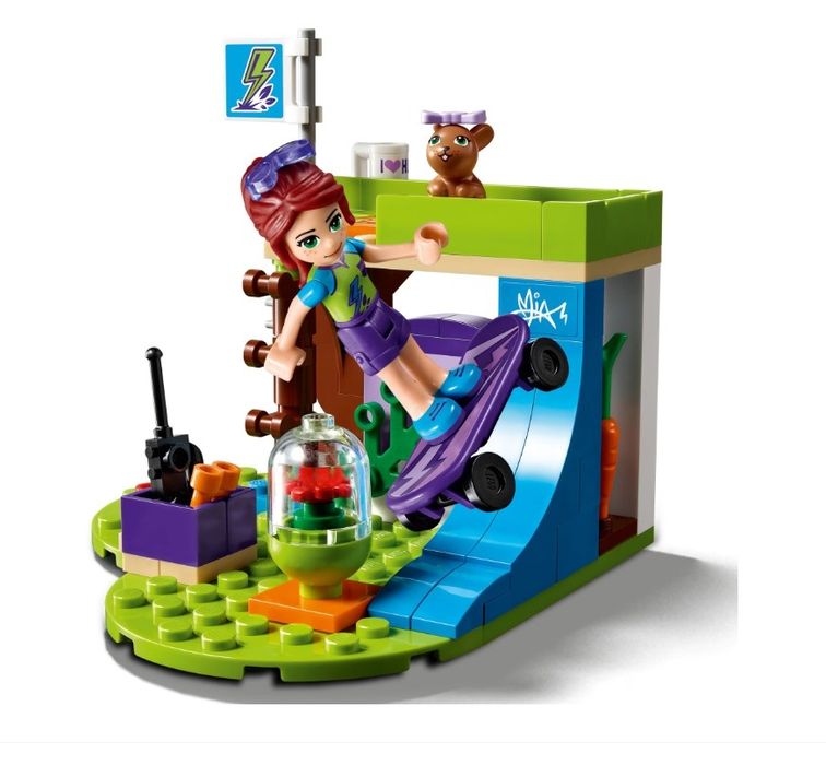 LEGO Friends Dormitorul Miei 41327, varsta 6+