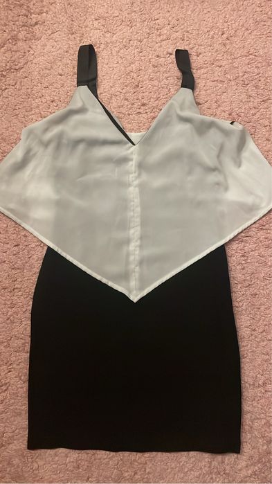 Официални рокли- размери С и М