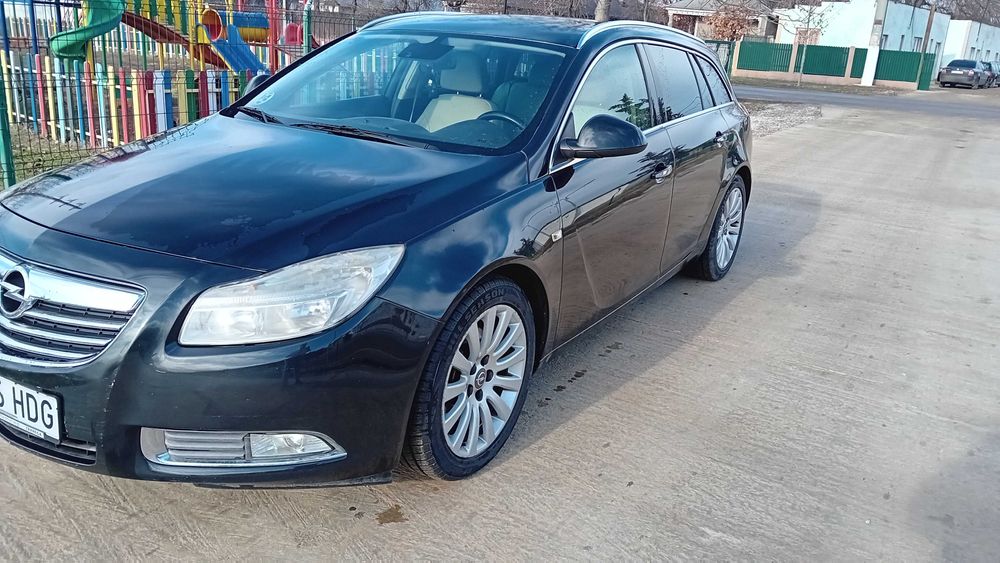 Opel insignia 2.0 130cp