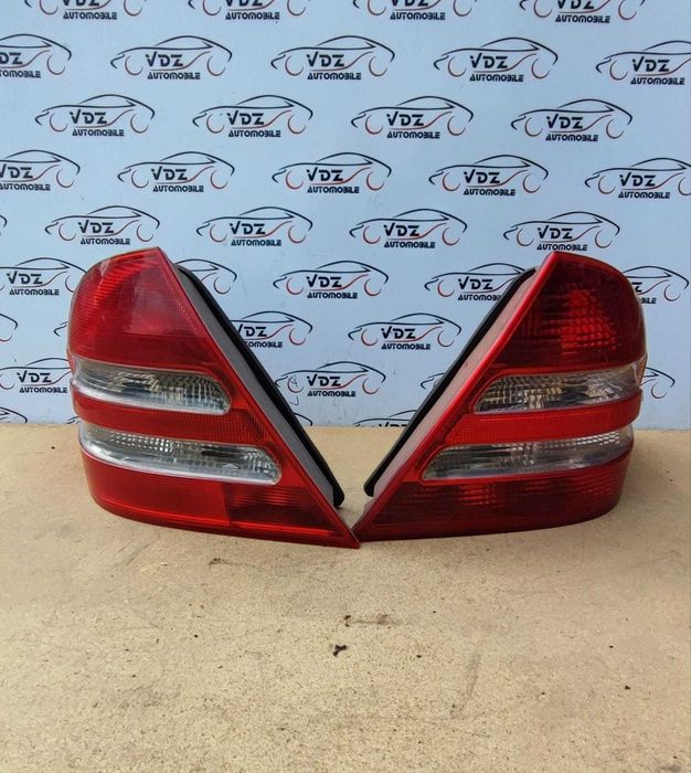 Stop stanga / dreapta Mercedes C Class W203 Facelift an 2005