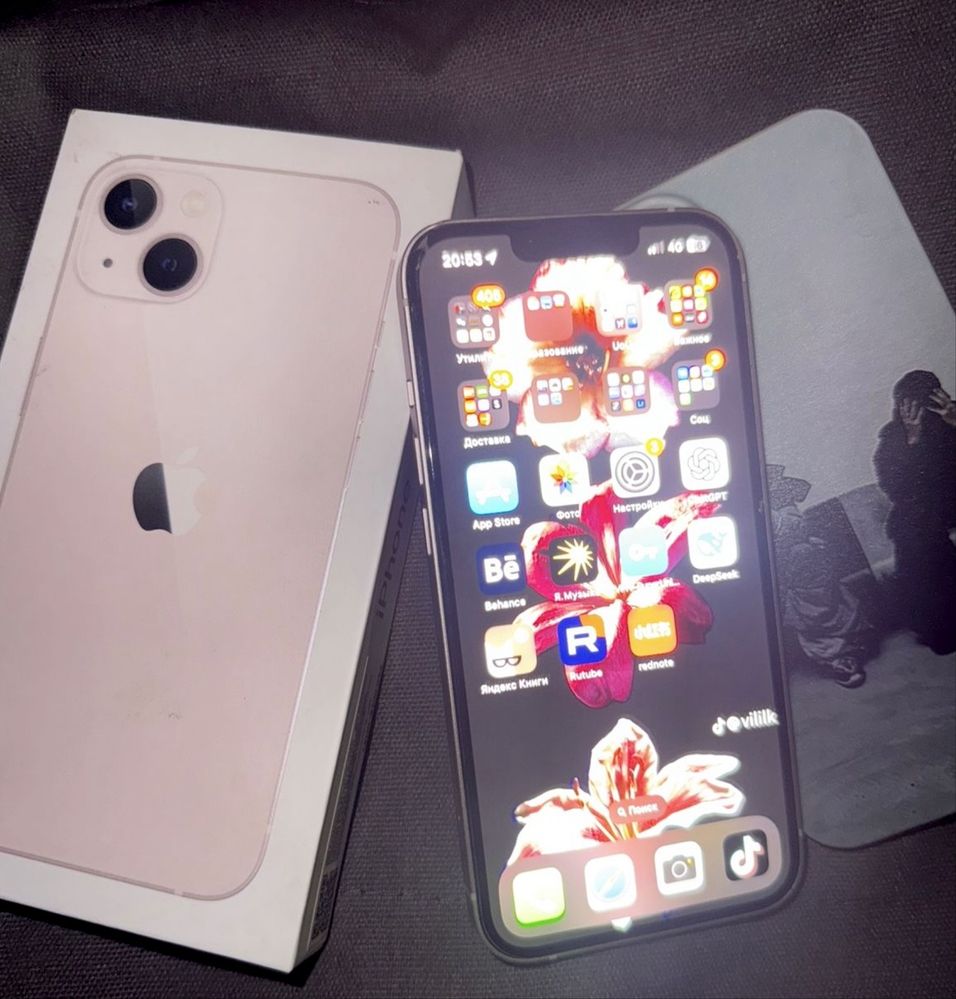 В Идеале IPHONE 13 128gb Розовый