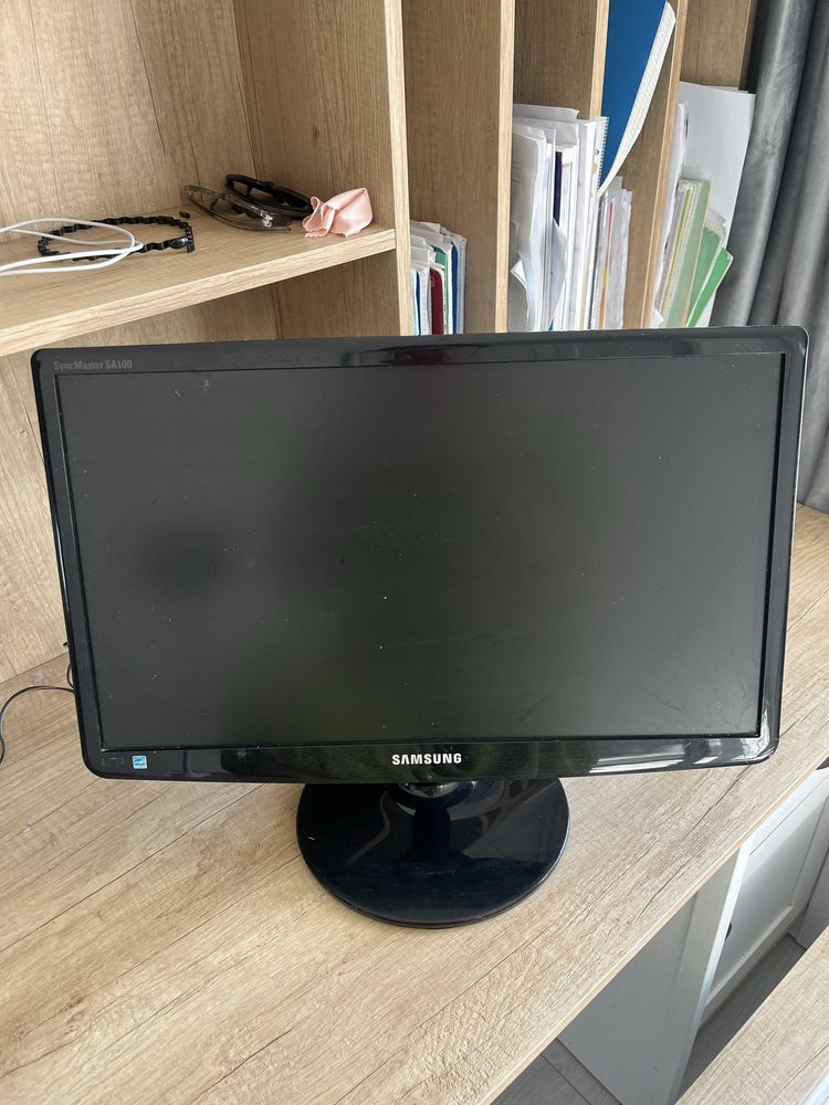 Монитор Samsung LS22A100
