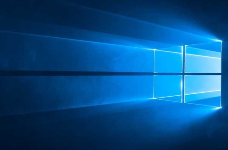Instalez Windows, Office, fac calculatorul mai rapid