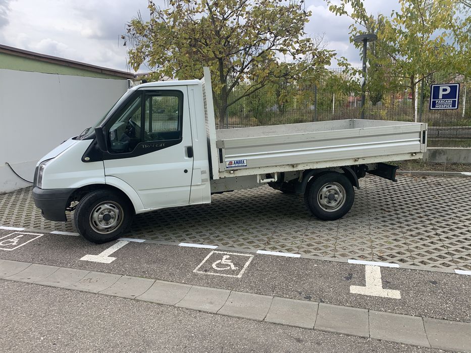 Ford Transit cu bena
