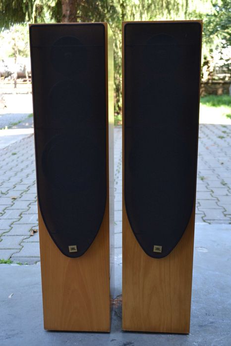 Boxe JBL model TI 400