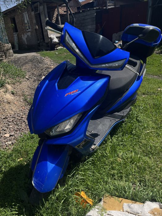 Джги мопед сатылады 120к журісі жаксы минус пластмасса а так на ходу