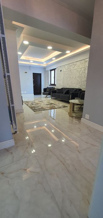 Propietar Închiriez Apartament 4 Camere,2Bai,Buc Inchisa,2Balcoane.Et1