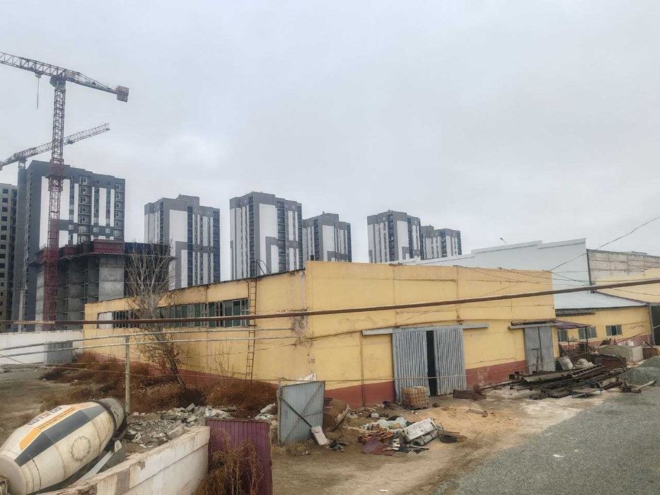 Здание для склада в городе