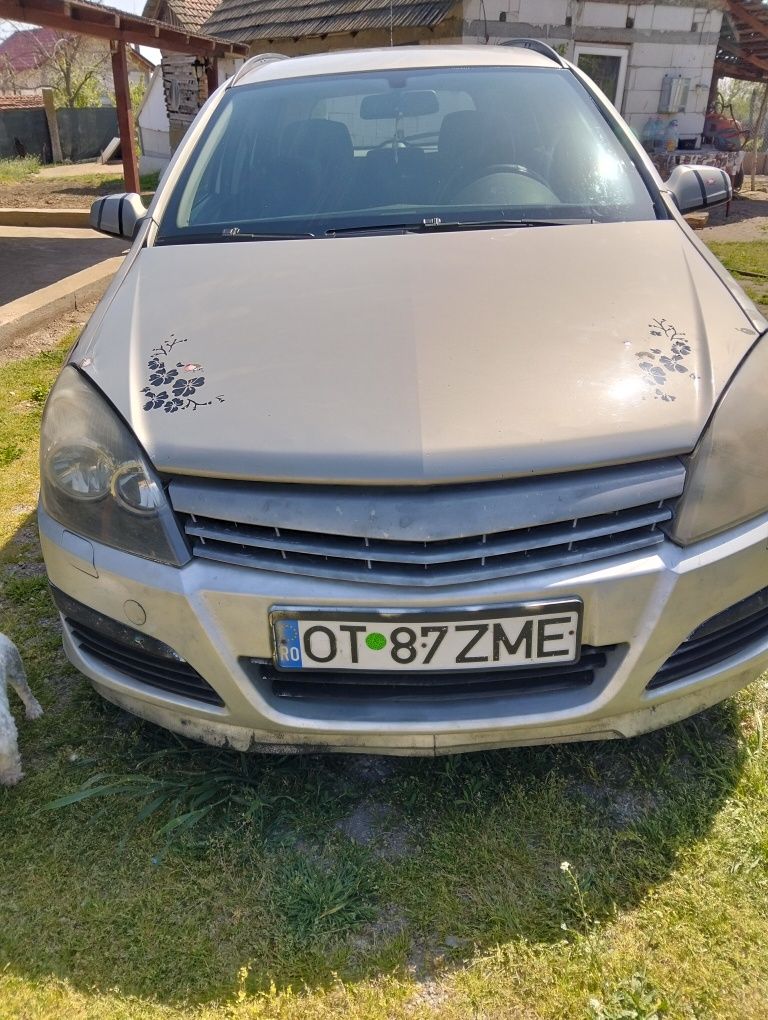 Vând Opel Astra h
