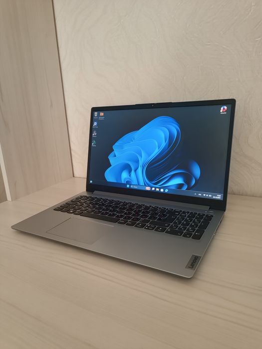 Продам Ноутбук в отличном состояние Lenovo Ideapad 1