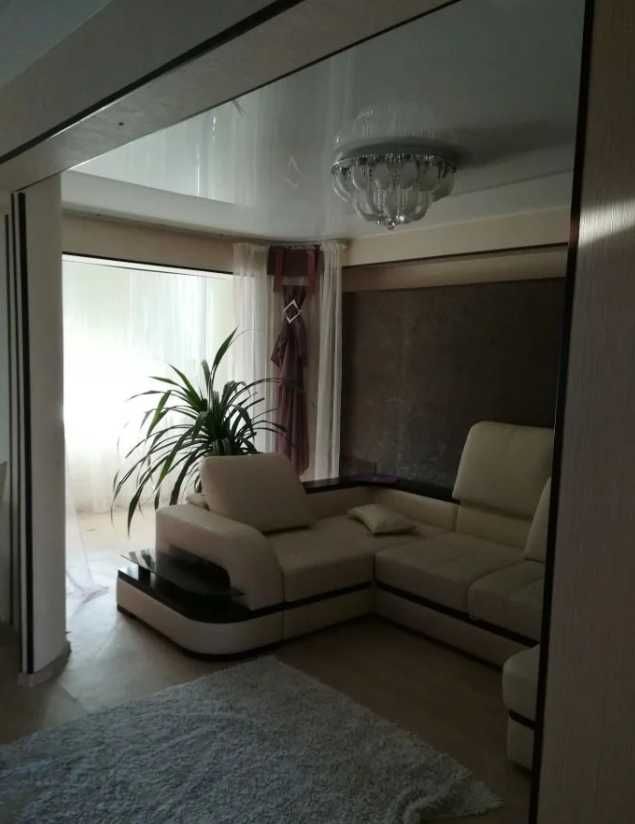 Дава се под наем Тристаен апартамент в Пловдив, Каменица 1 - 90 кв.м за 331.5 € - Снимка #2