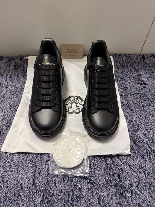 Alexander McQueen Full Black
