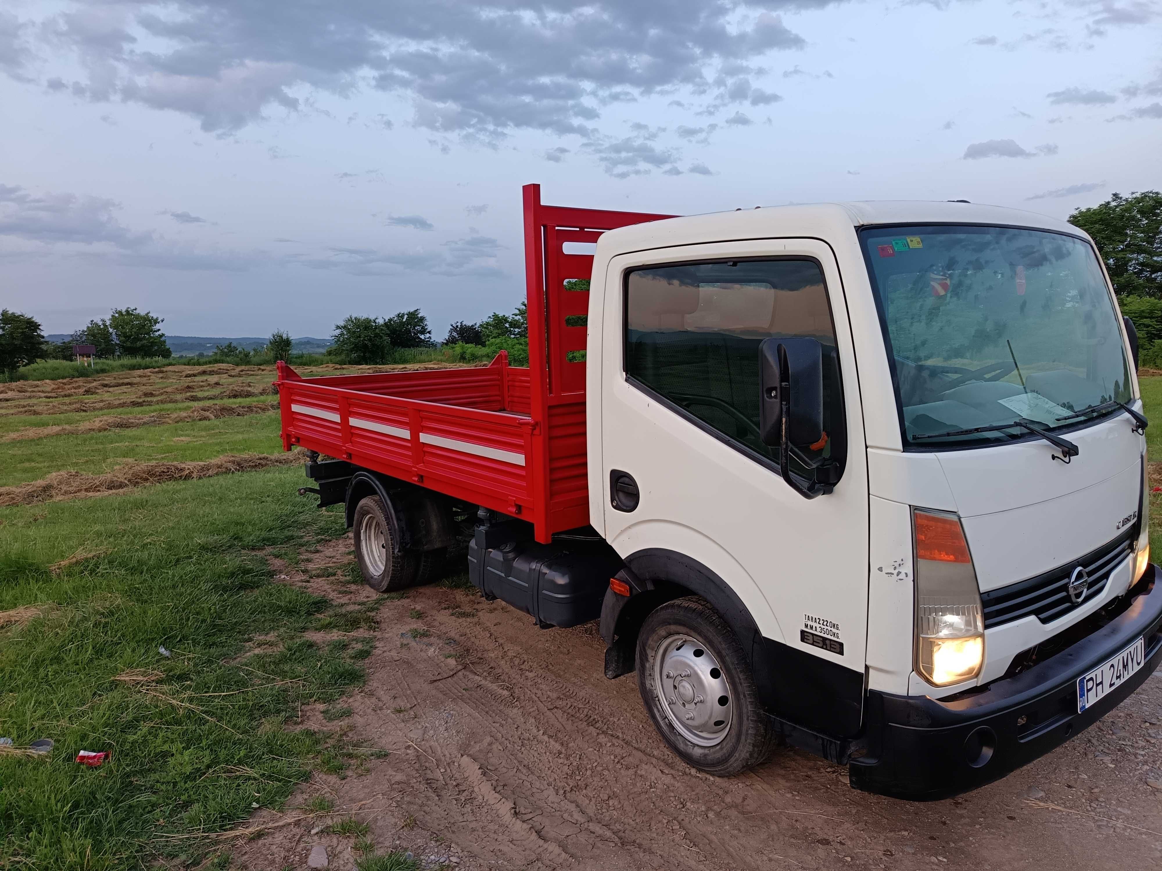Nissan cabstar basculabil
