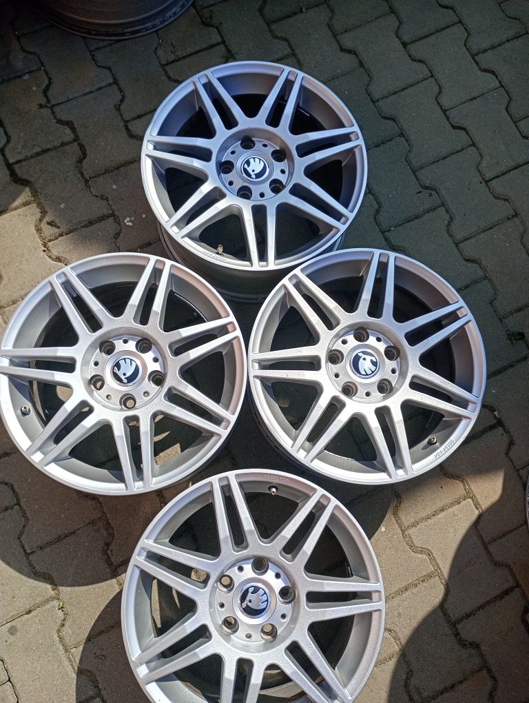 4jante 5x112 R16 skoda octavia 2.3 superb  yeti