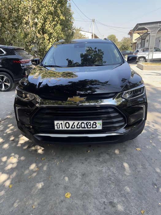 Продается tracker2 premier 2023 года