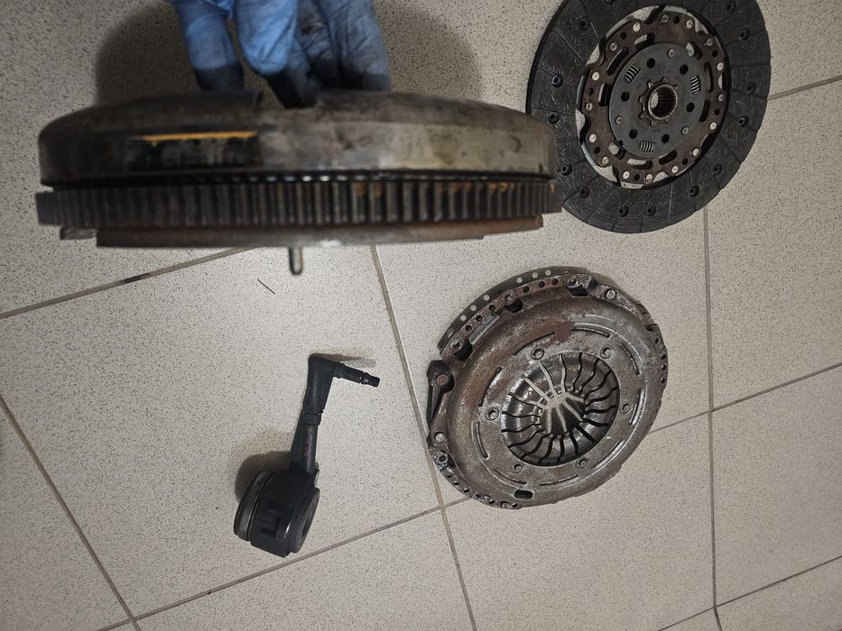 Kit Volanta și ambreiaj 2.0 tfsi 1.8 tsi Bwa , Ccza , Cdaa , Cdab