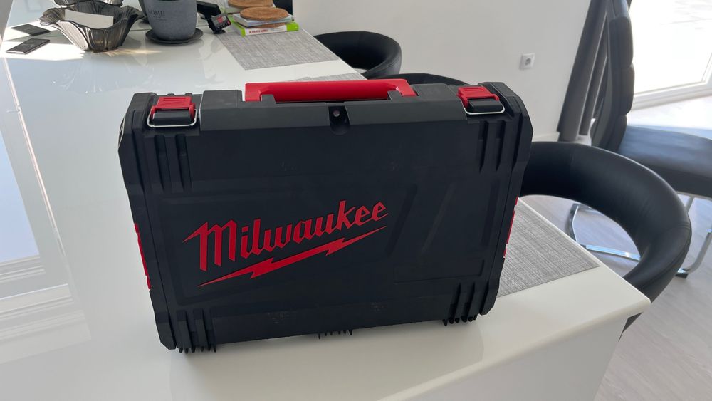 Куфар за инструменти Milwaukee Fuel