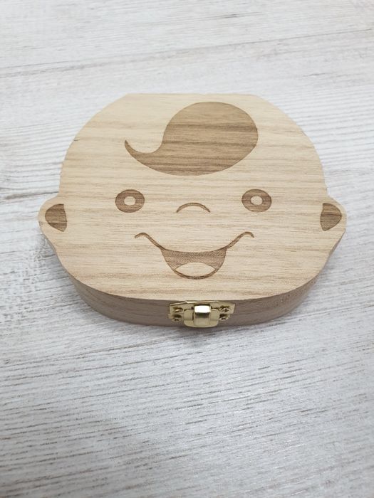 Rezerve periuta Oral-B.
Cutie pentru dintisori, bont ombilical, par