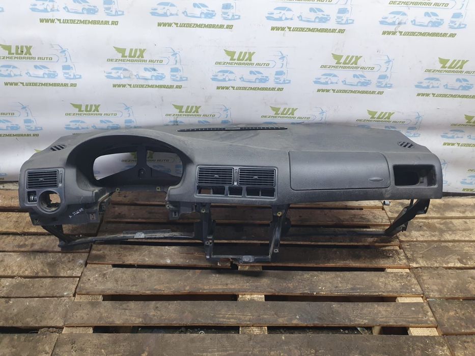 Plansa bord 1j1857003e Volkswagen VW Golf 4  [din 1997 pana  2006]