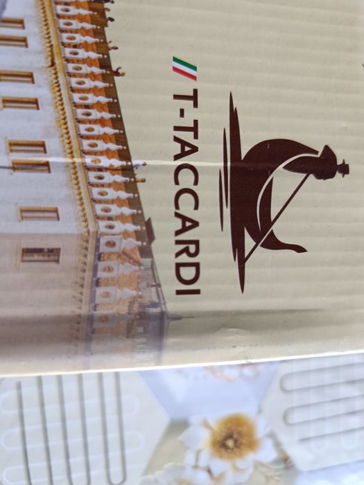 Продам кеды в отличном состоянии 41 размера