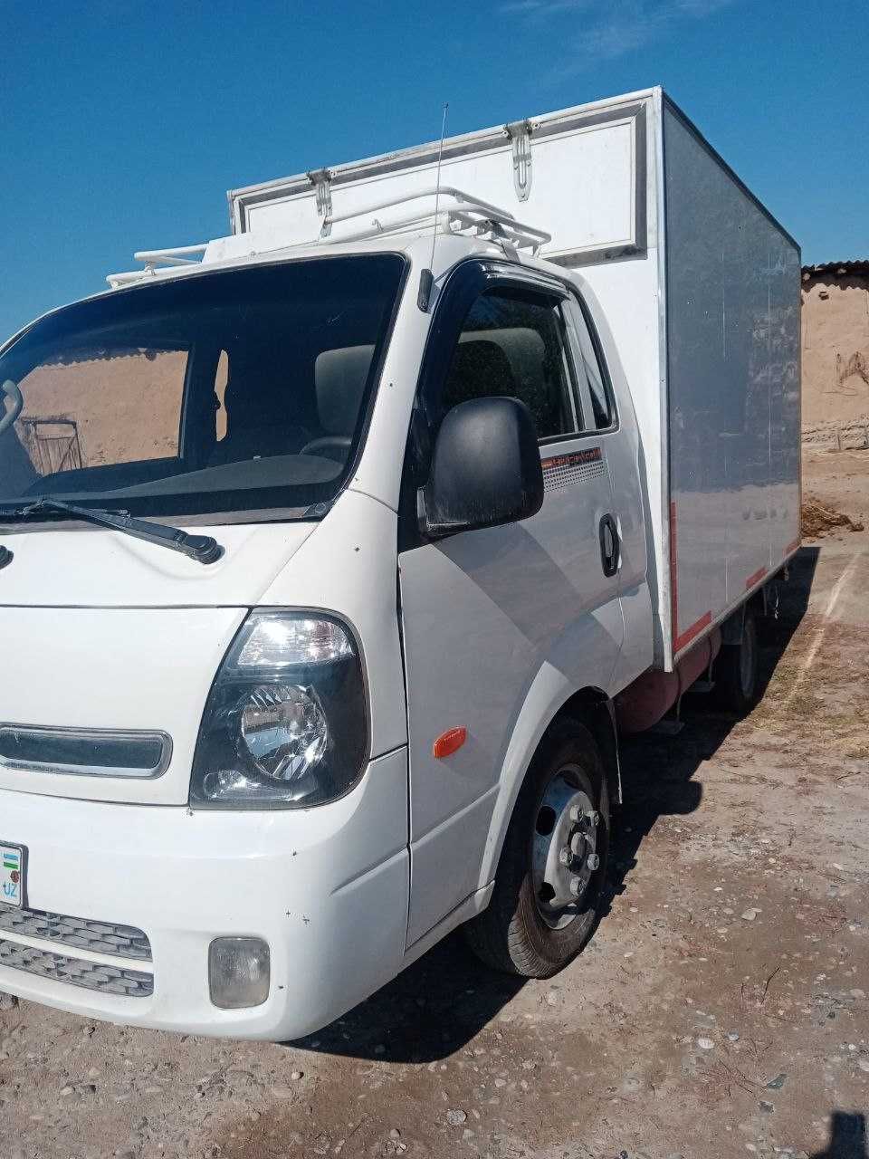 KIA BONGO 2012-yil