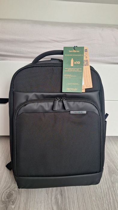 Vand ghiozdan laptop nou 14.1' Samsonite