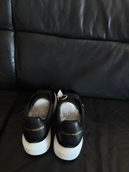 Adidasi Alexander McQueen