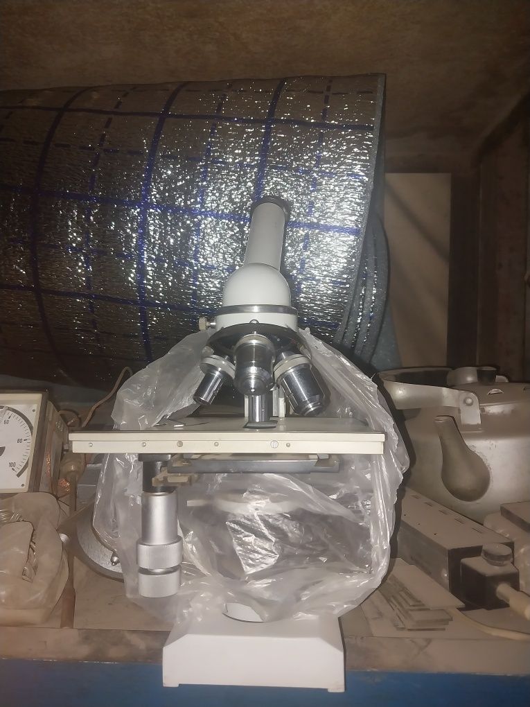 Mikroskop Biolam
