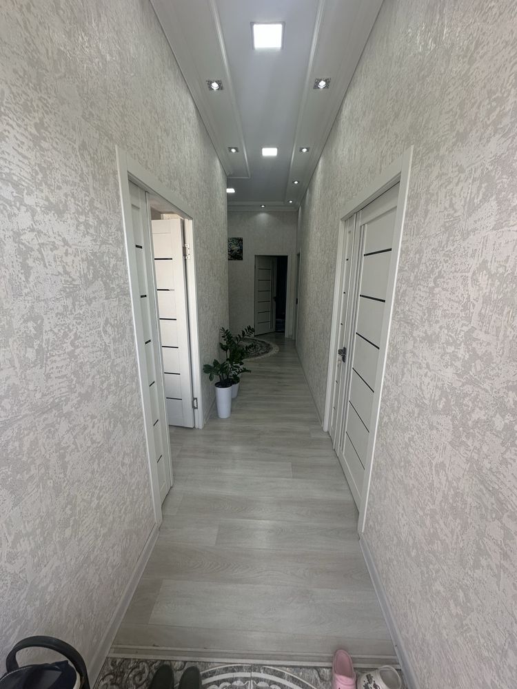 Uy uchastka 1.8 sotiq Sergeli massiv 7