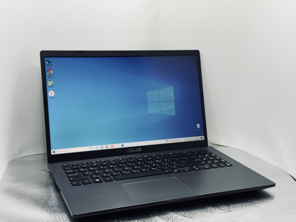 Ноутбук ASUS Core i 3-10 в идеальном состояний