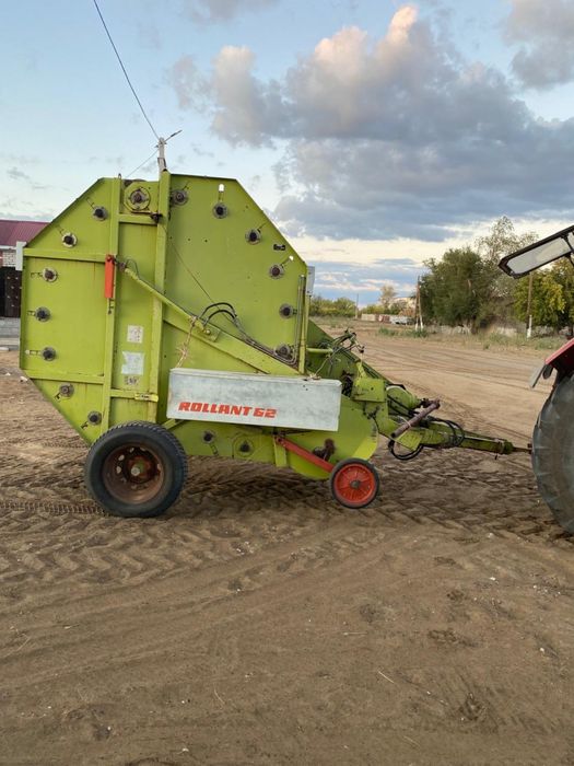 Пресс-подборщик Class Rollant 62