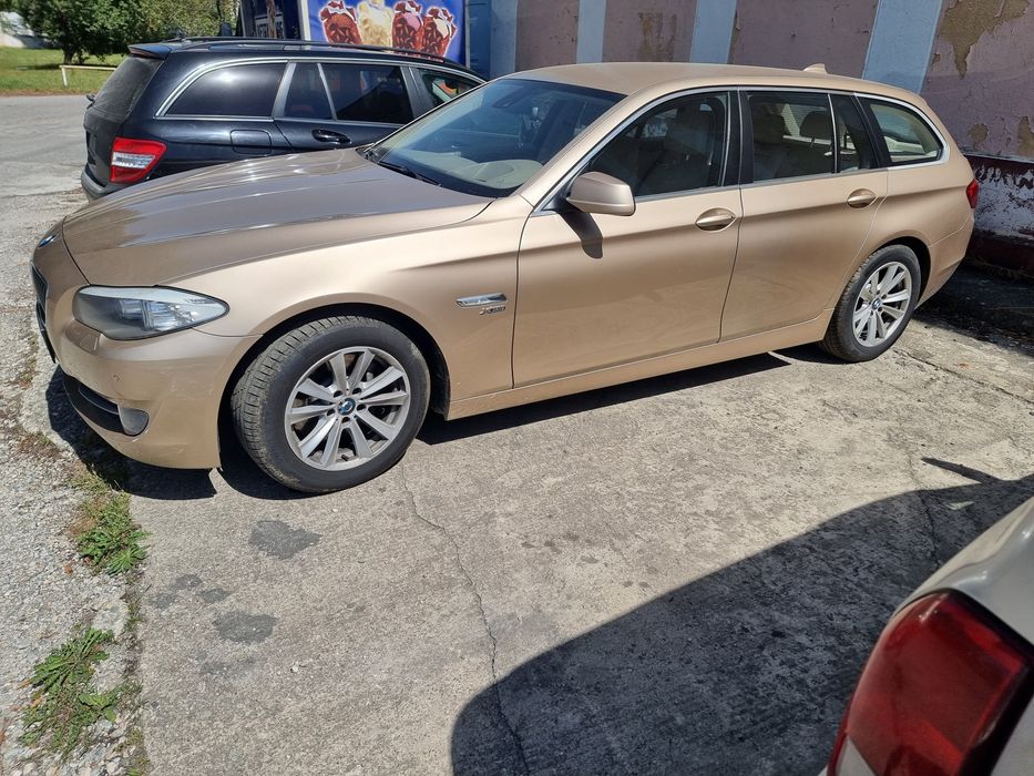 Dezmembrez bmw F10 F11