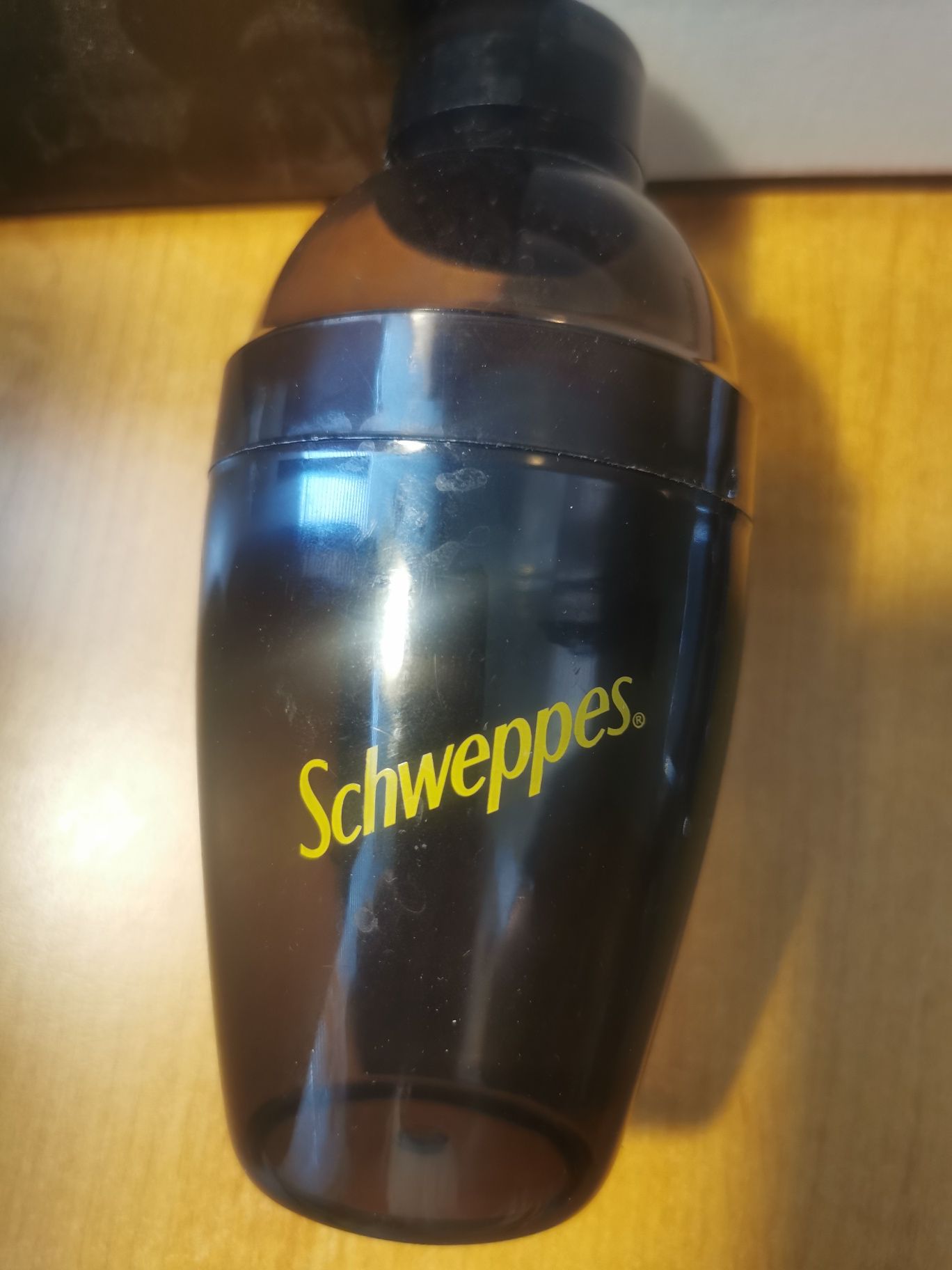 Shaker Schweppes de colectie