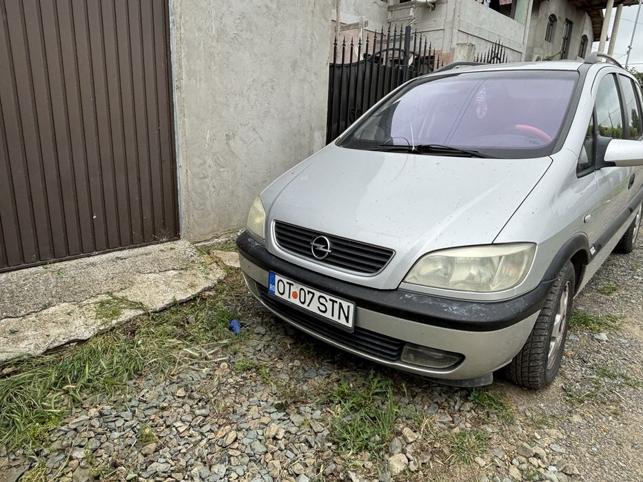 Opel Zafira A 2002