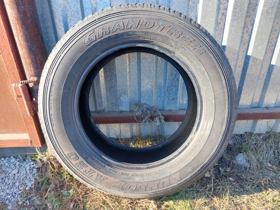 Продам летнюю резину на джип 265/60/18