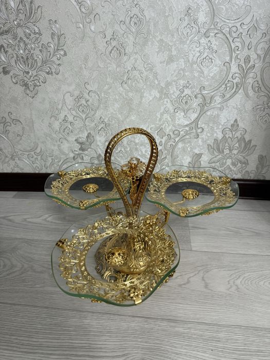 Менажница этажерка посуды жаксы жагдайда