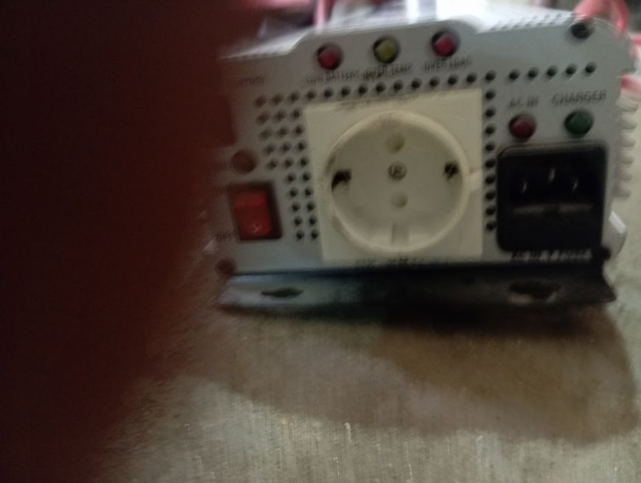 12v тан 220v қа шығаратын (мобильный энергия)