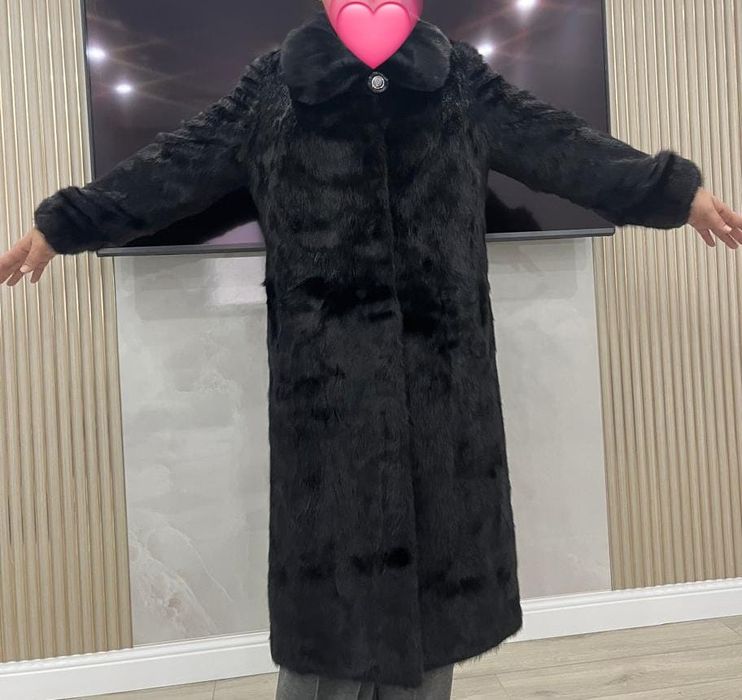 Норковая шуба.  .