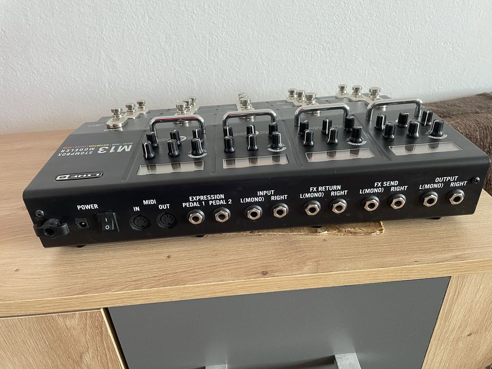 Procesor chitara Line 6 M13 Stompbox Modeler/Processor
