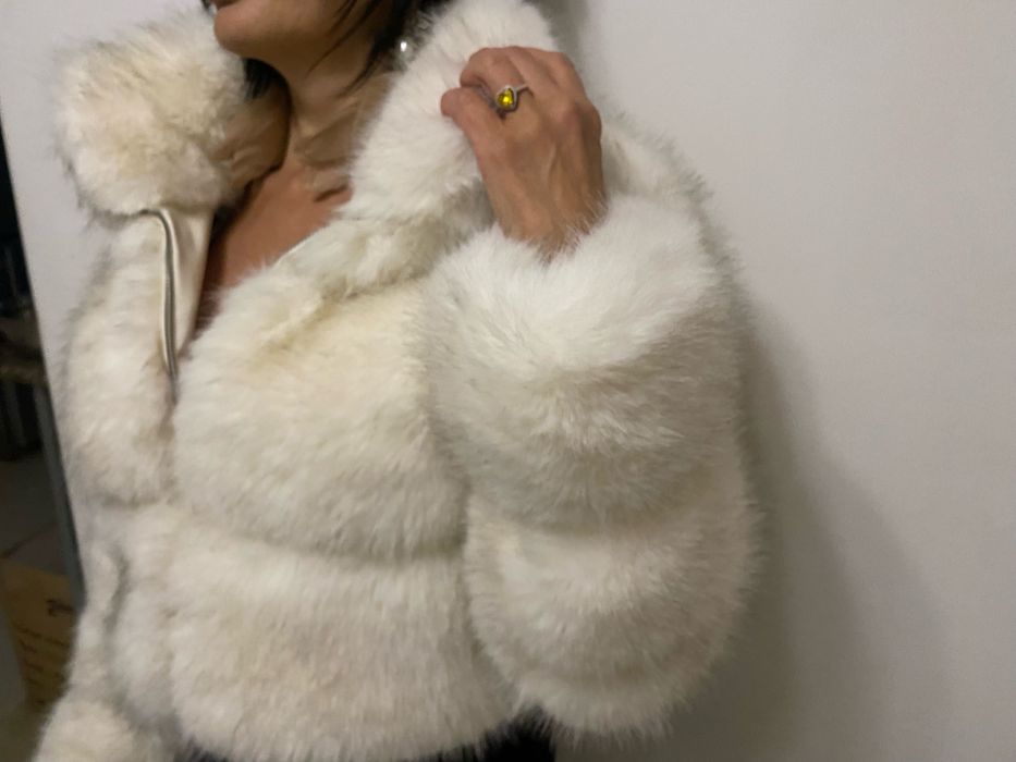 Палто еко косъм с етикет чисто ново