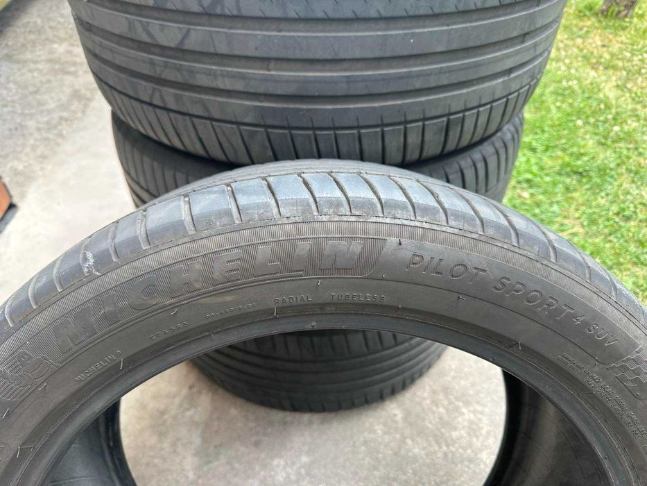 Летни Гуми Michelin Pilot 295/40/21
