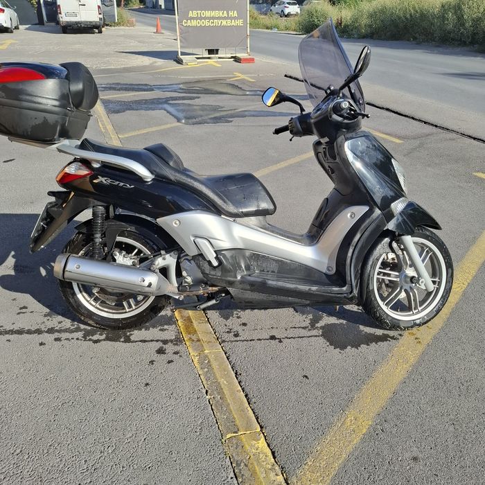 Скутер 2011 Yamaha xcity 250 кубика