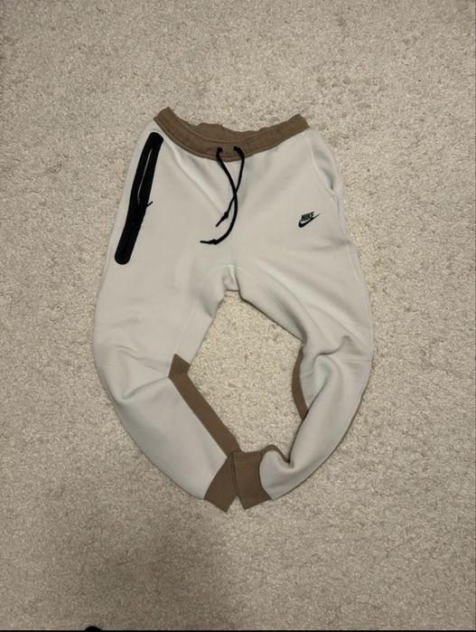 Nike tech fleece